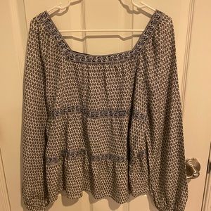 Old navy blouse